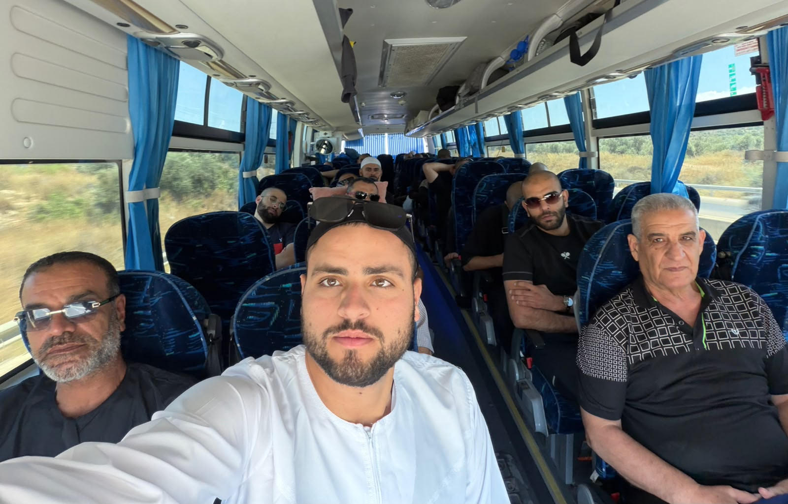 وصول معتمري جلجولية إلى البلاد